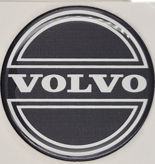 Emblematy VOLVO starszy model Dekielki 55mm 60mm 4 szt Przyklejane, 3D Aluminiowe 4 Emblematy VOLVO starszy model Dekielki 55mm 60mm 4 szt Przyklejane, 3D Aluminiowe - obrazek 4
